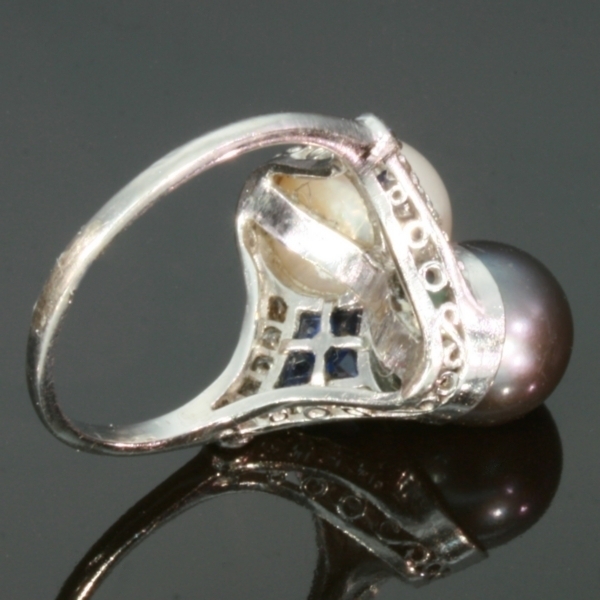 Grey and white pearls Art Deco engagement ring (image 6 of 9)